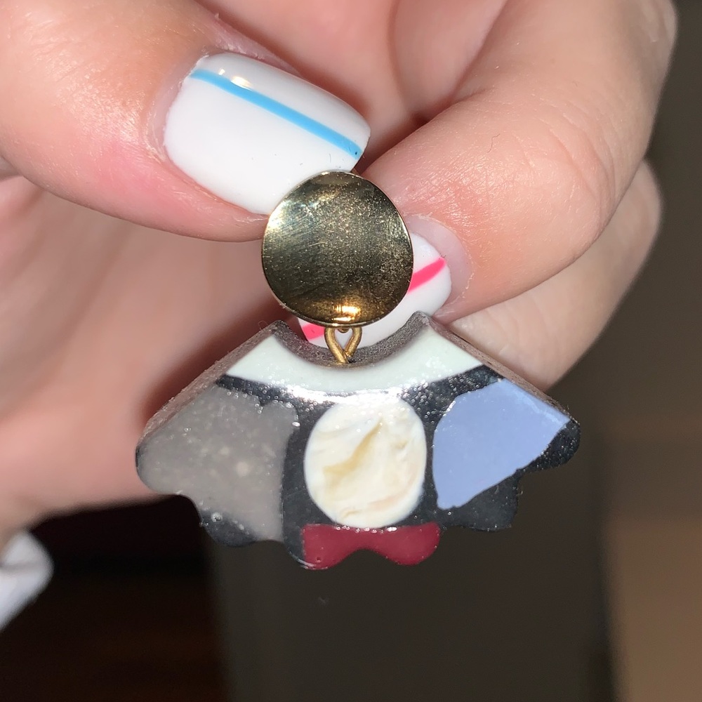 Earrings - Picture 2 of 7
